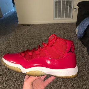 Jordan 11 “won like 96”